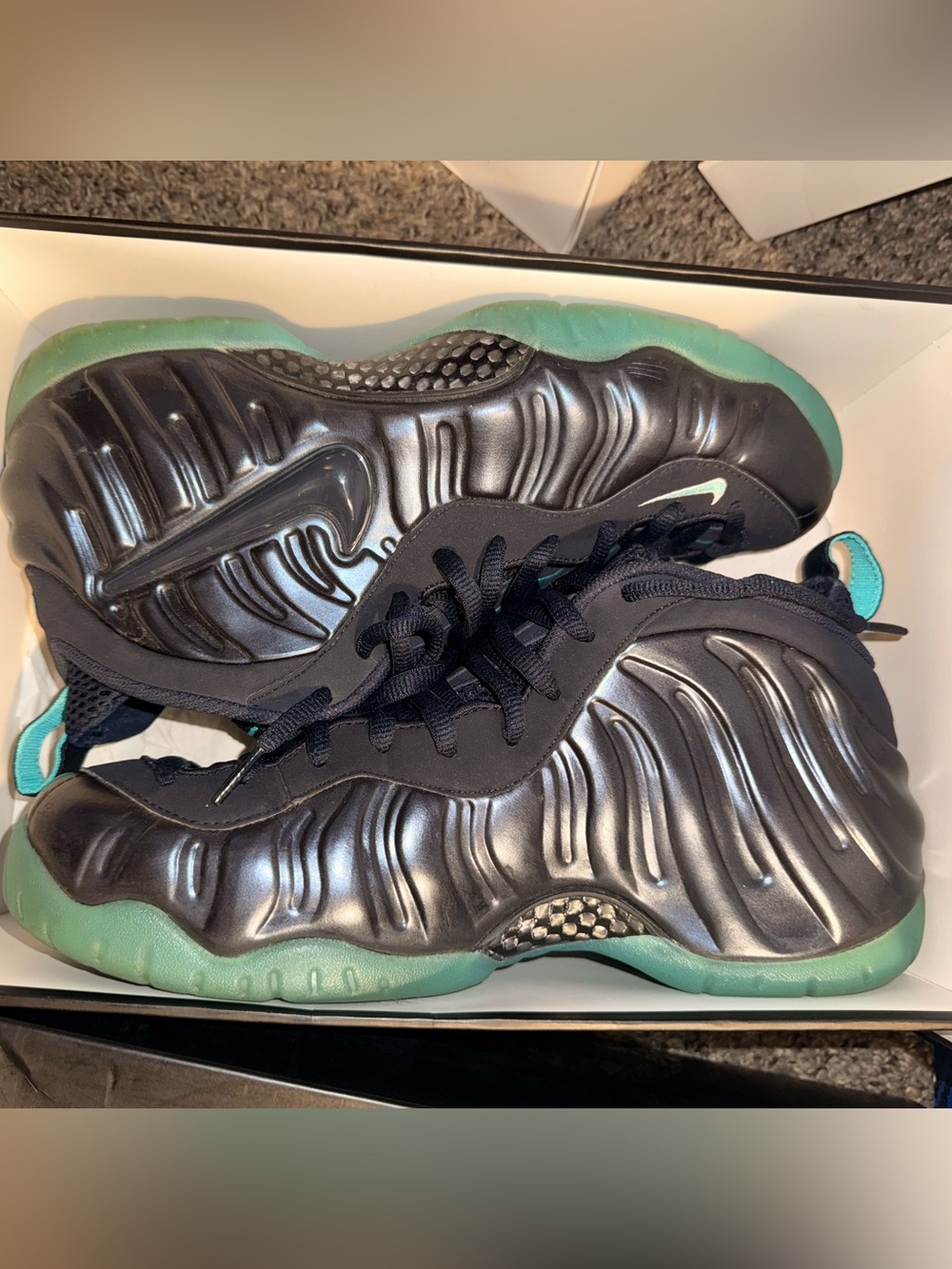 Nike Air Foamposite Pro Dark Obsidian size 10.5 M OG BOX PREOWNED EXCELLENT